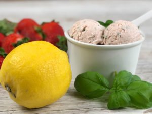 Recipe Strawberry Lemon Basil Ice Cream low-carb no sugar keto