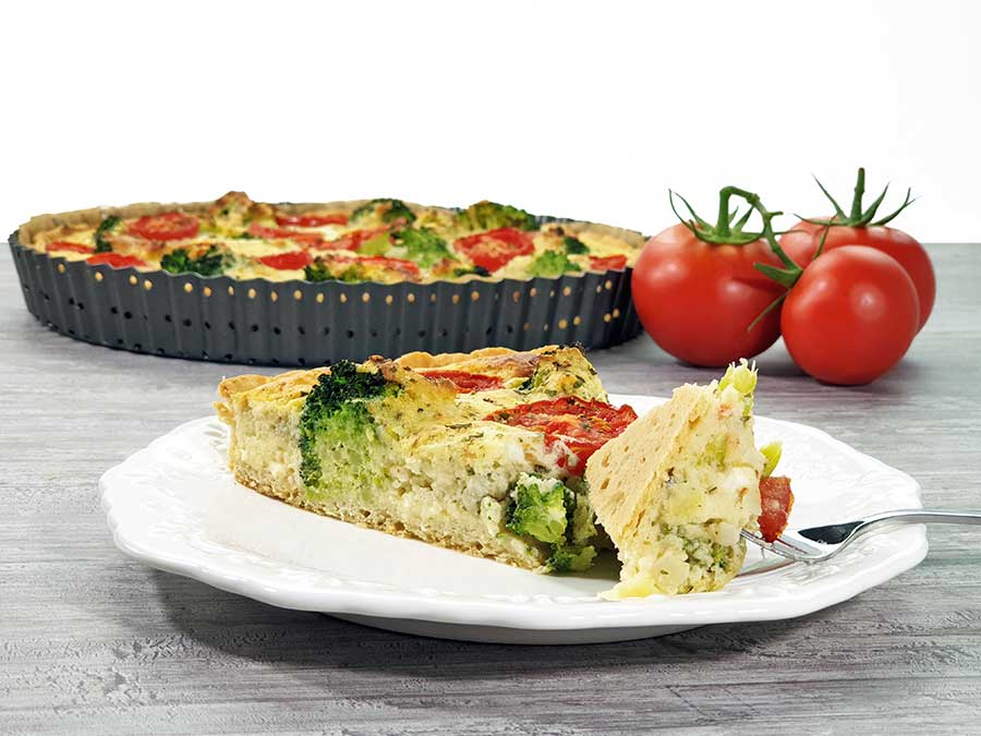 Recipe Vegetable Quiche with Broccoli and Tomatoes low-carb gluten-free